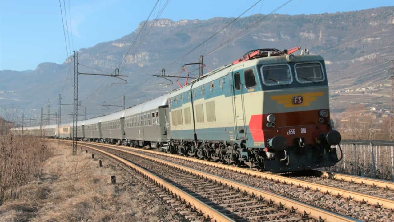 mercatini natale treno storico