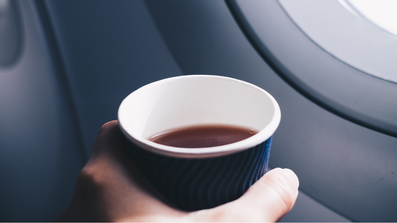 non prendere caffè aereo