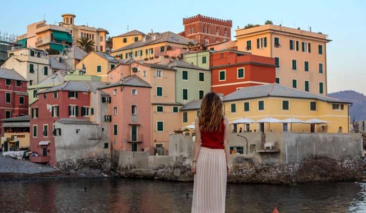 Ragazza a Genova