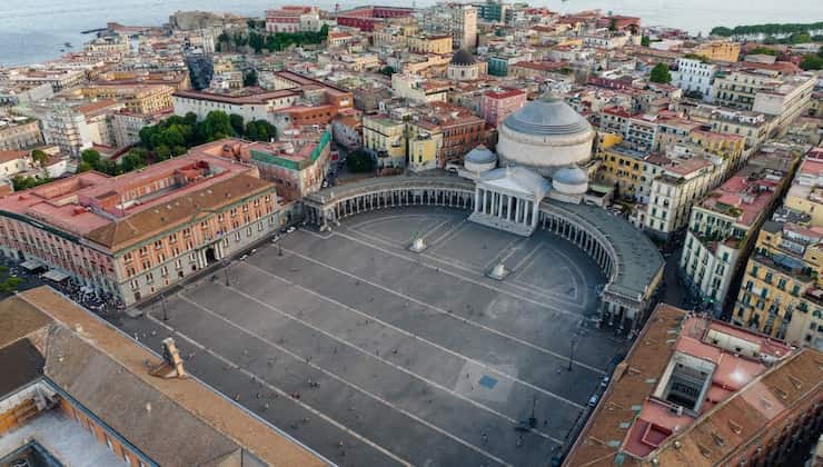 pasqua napoli due giorni