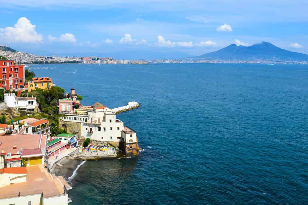 pasqua napoli due giorni