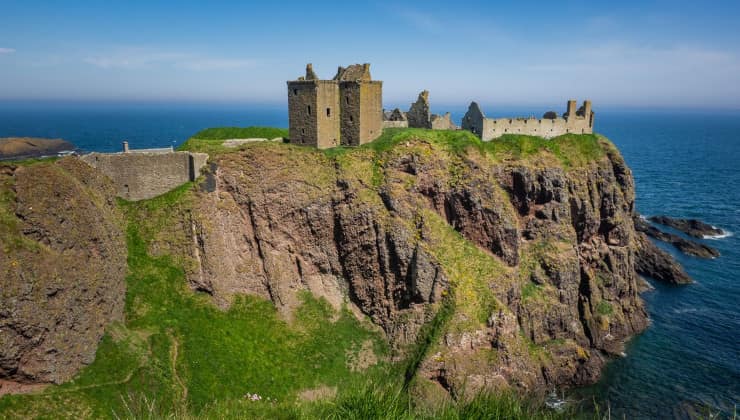 Calamita Frigo Castello Di Dunnottar, Stonehaven Scozia - Magnete Souvenir In Resina, 7x6 Cm, Decorazione Da Viaggio, Regalo Turistico