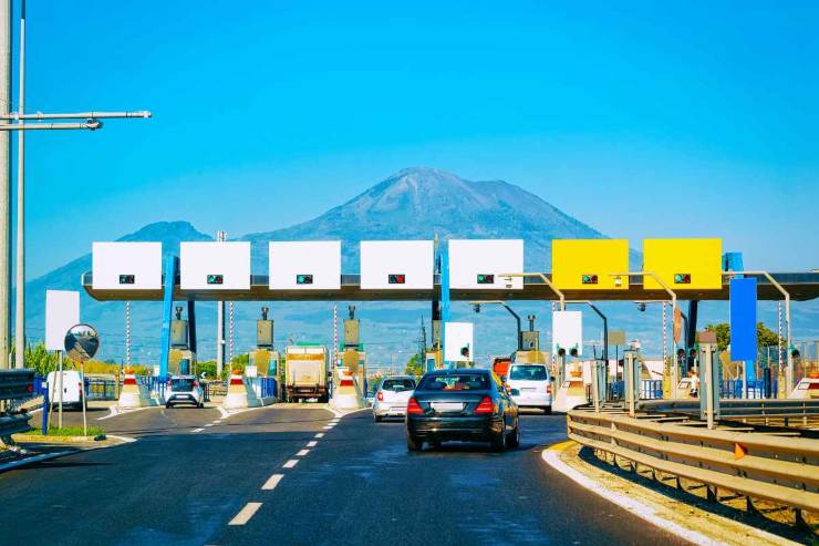 Addio per sempre al pedaggio in Autostrada