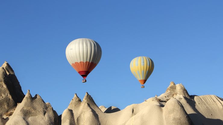 viaggio mongolfiera spazio incredibile