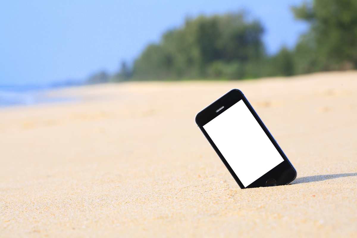 proteggere smartphone da sabbia