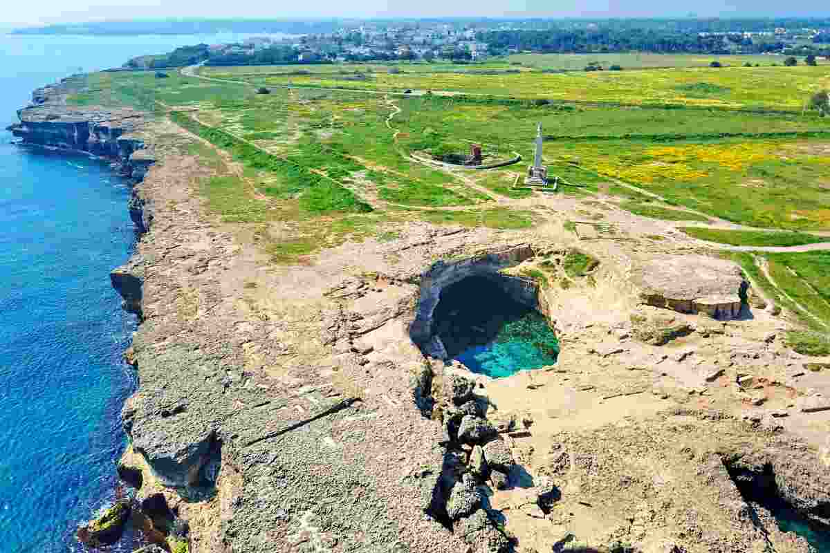 Grotta della Poesia storia