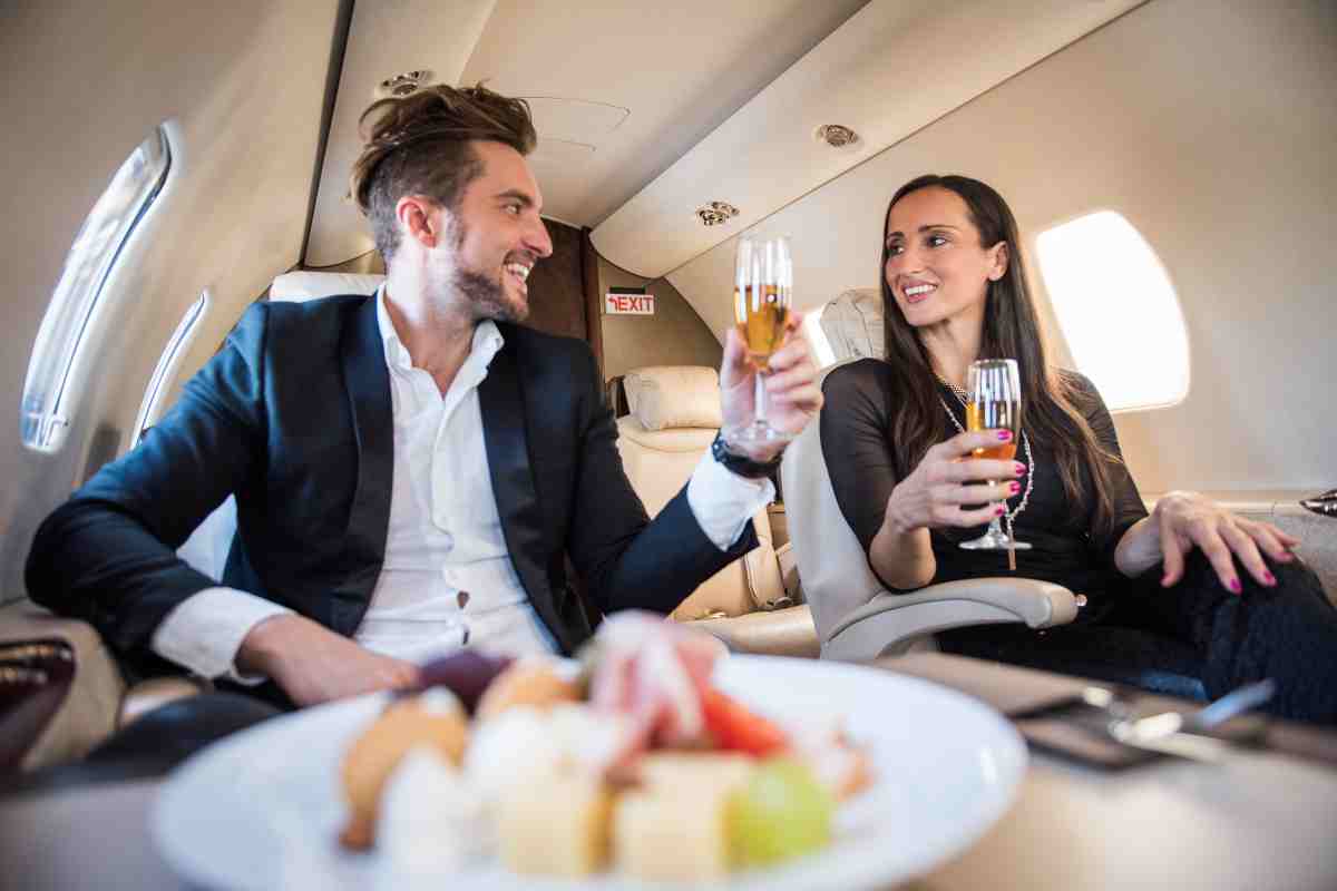 viaggiare in prima classe gratis consigli hostess